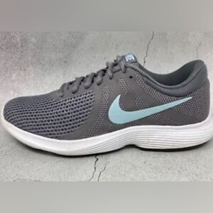 Nike Revolution 4 Women’s Running Shoes size 8.5